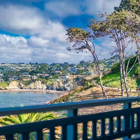 Spectacular La Jolla Cove Compound Villa
